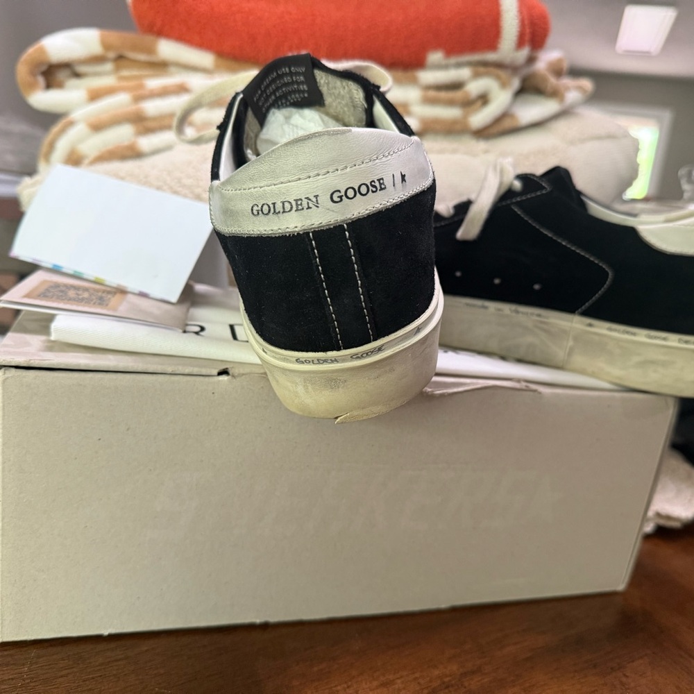 Golden Goose Black Suede Sneakers with Leather Star - Picture 7 of 11